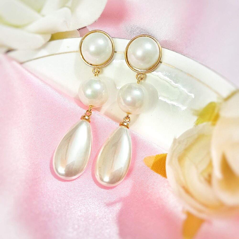 Ray Pearl Danglers