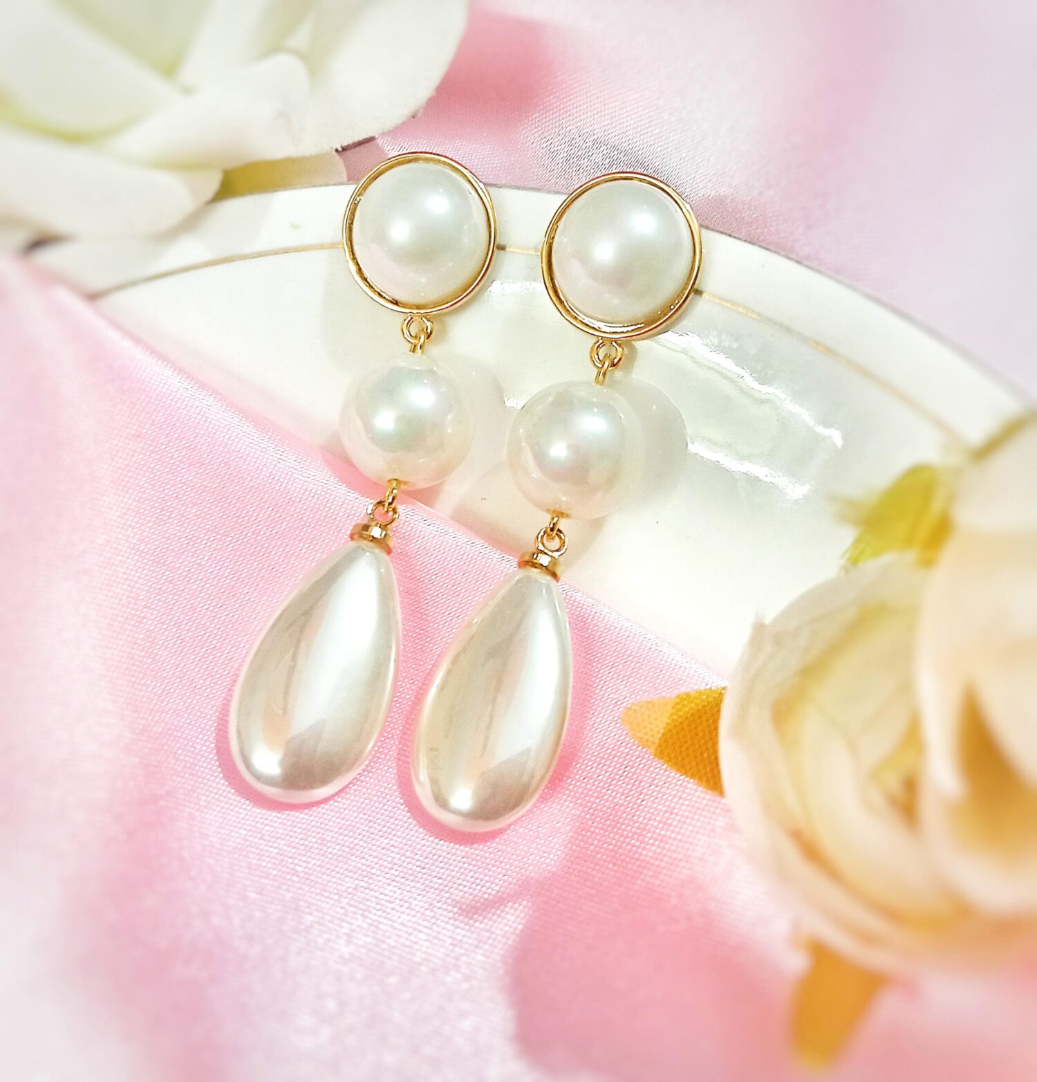 Ray Pearl Danglers