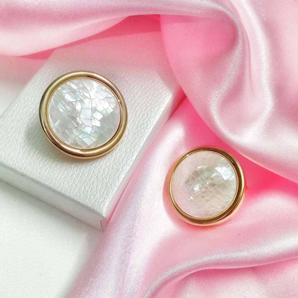 Sia MOP Studs