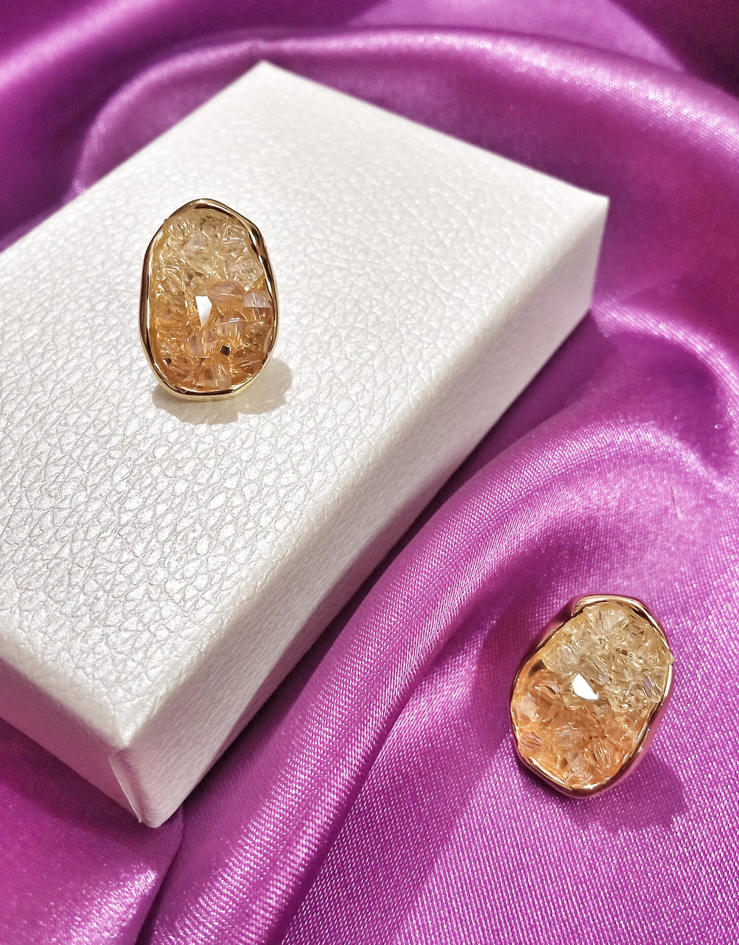 Una Stud Earrings (Orange) - Image 2