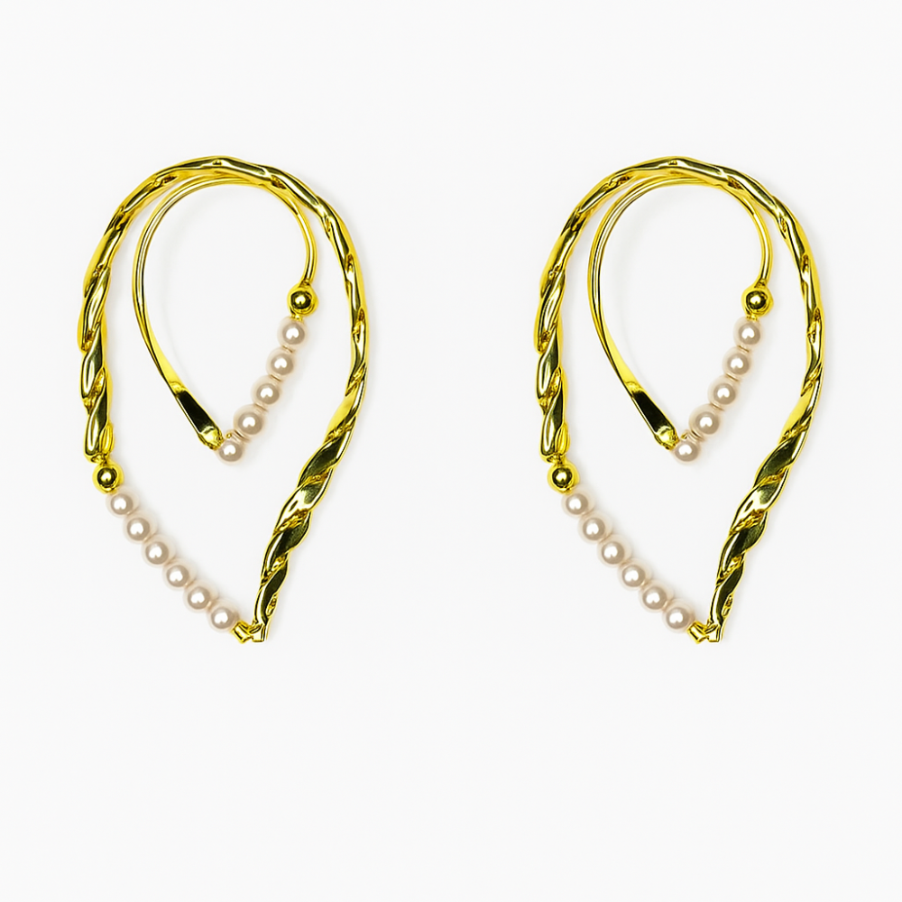 Ann Statement Pearl Earrings