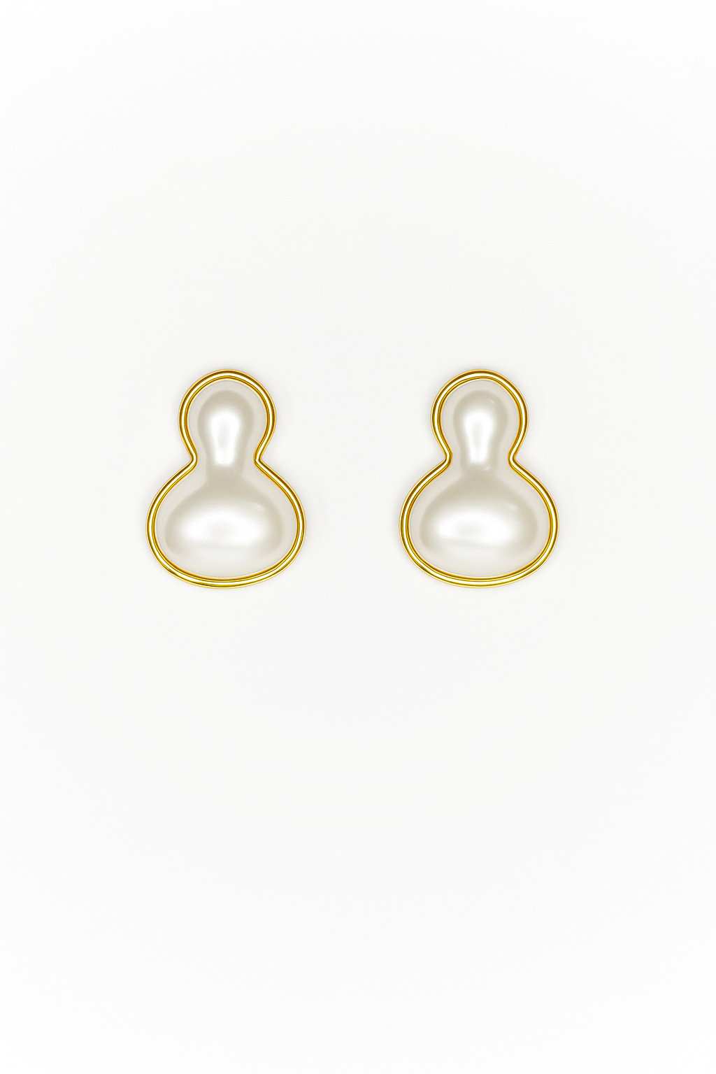 Dani Pearl Earrings