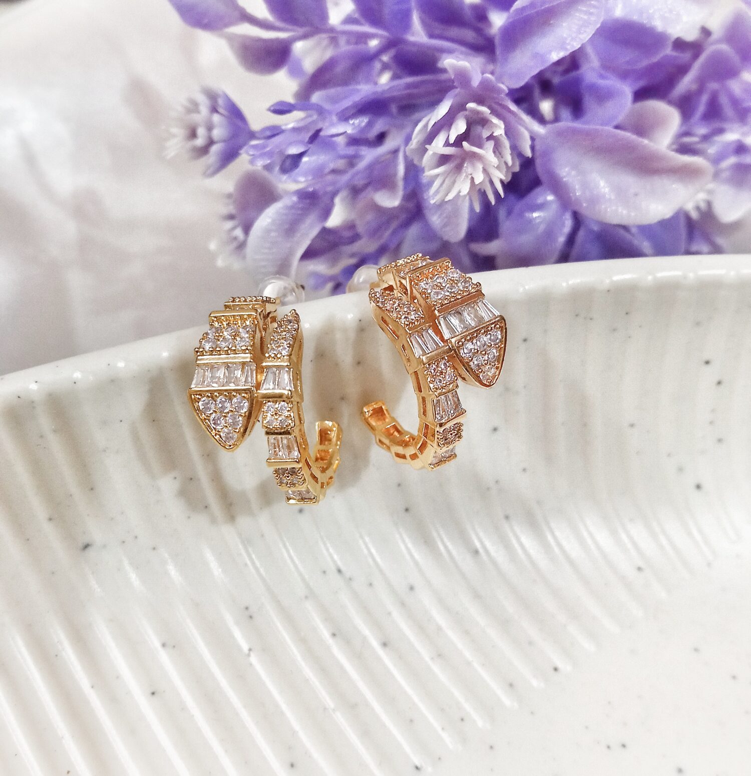 Serpentine Hoops (Gold)