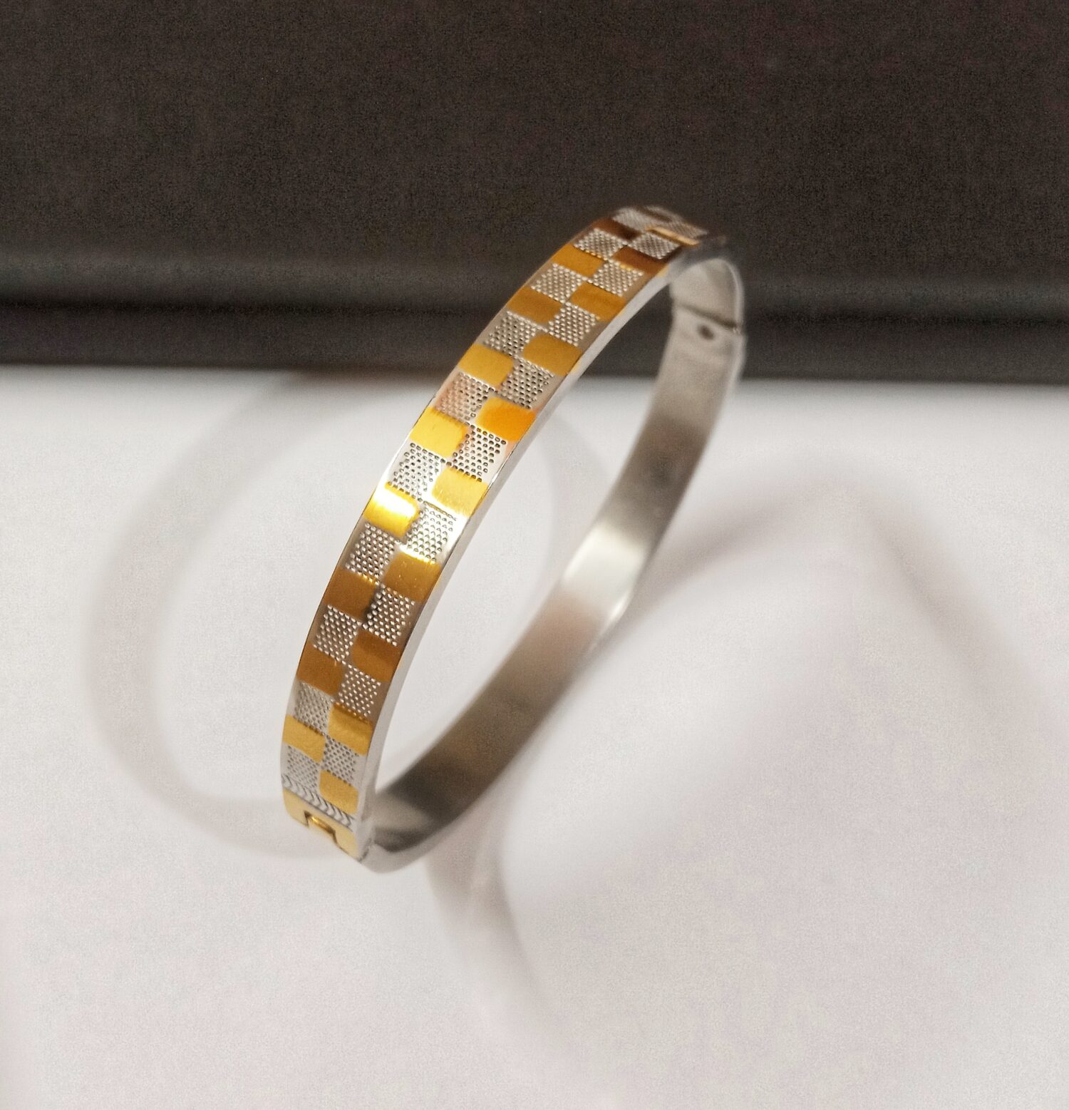 Gridlock Cuff