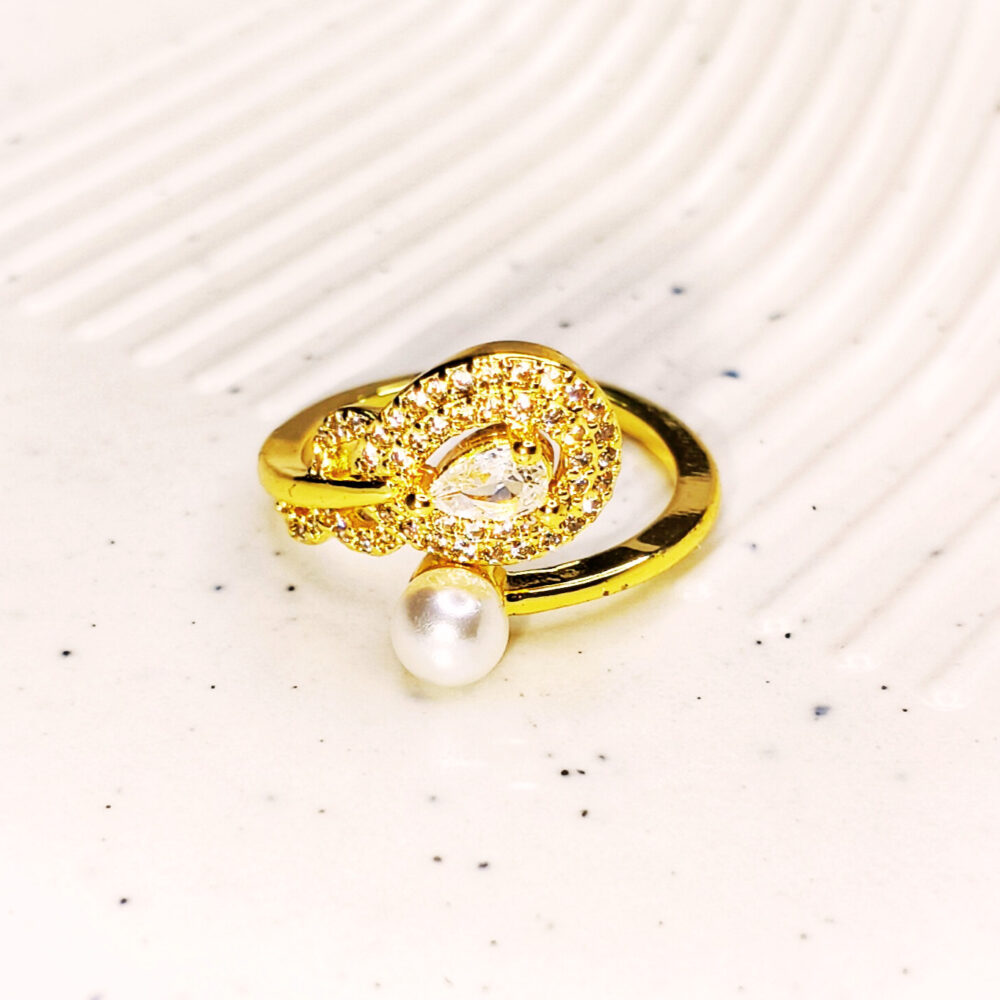 Morika Pearl Ring