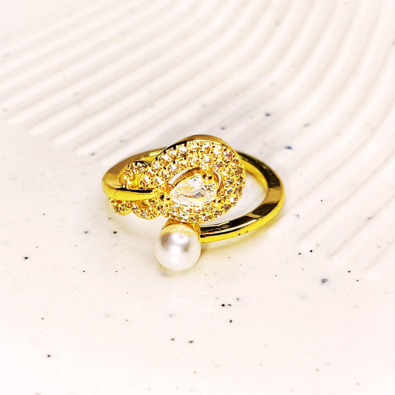 Morika Pearl Ring